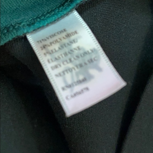 Intermix Black Green BodyCon Top - Picture 10 of 10